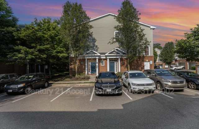 3543 Huntley Manor Lane - 3543 Huntley Manor Lane, Groveton, VA 22306