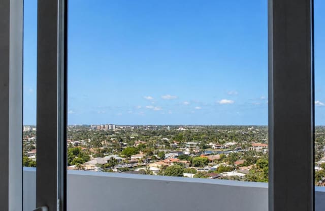 4300 North Ocean Boulevard Gallery 3