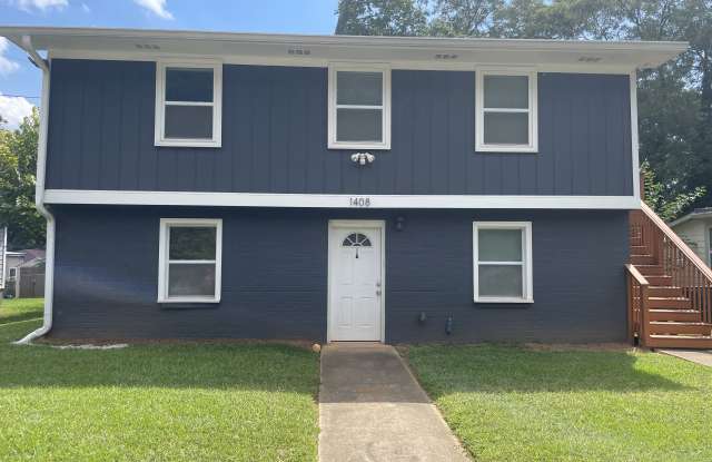 1408 Lyle Ave photos photos