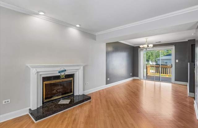400 S Frontenac Street Gallery 2