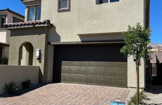 145 Medianoche Street photos photos