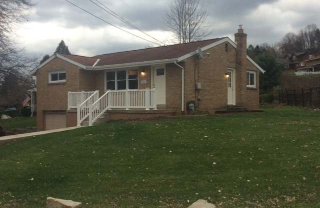 Single Family home in Plum - 752 Garlow Boulevard, Plum, PA 15239