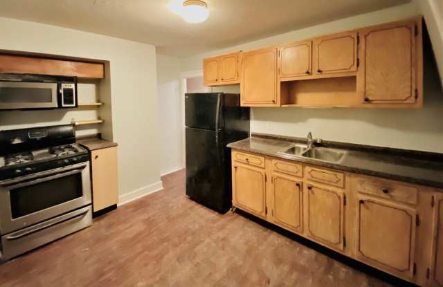 11 Fairview Avenue - 4 photos photos