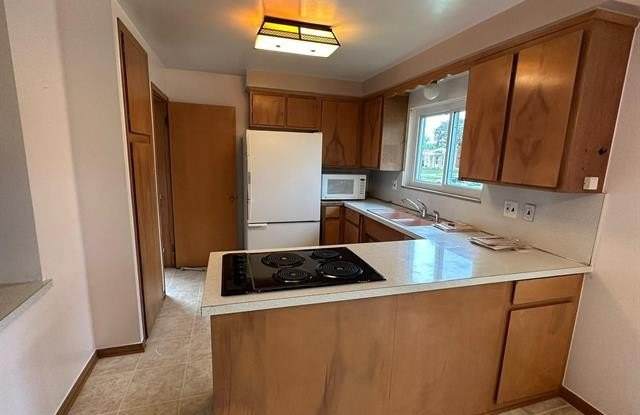 28876 PALM BEACH Drive Gallery 2