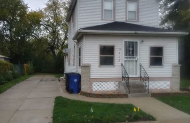9405 Heath Ave - 9405 Heath Avenue, Cleveland, OH 44104