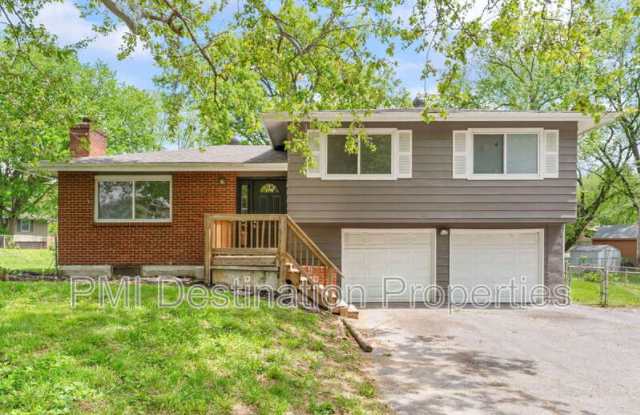 1923 N 75th Dr photos photos
