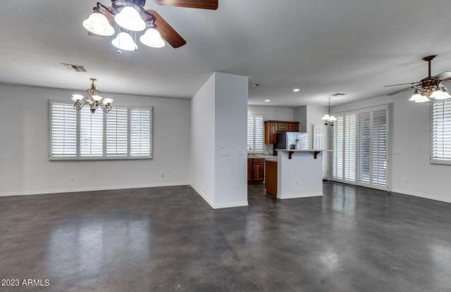 14588 W Indianola Avenue Gallery 4