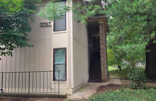 5767 REXFORD Court Gallery 1
