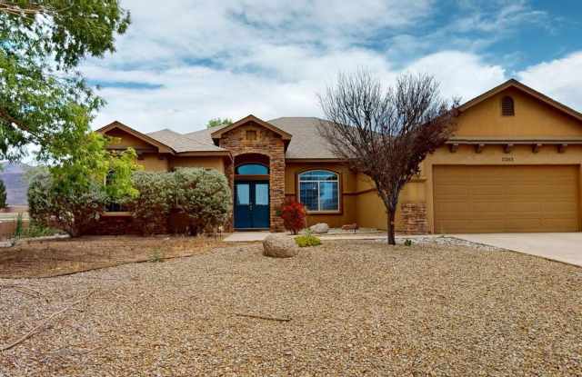 2203 Silverado - For Rent photos photos