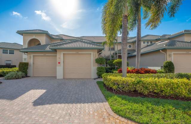 1540 SE PRESTWICK Lane photos photos