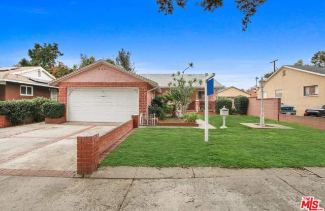 161 West SCOTT Street - 161 West Scott Street, Long Beach, CA 90805