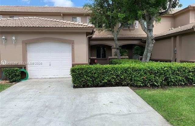 7451 SW 163rd Ct photos photos