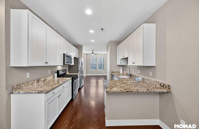 Charming 3BR House in Denver photos photos
