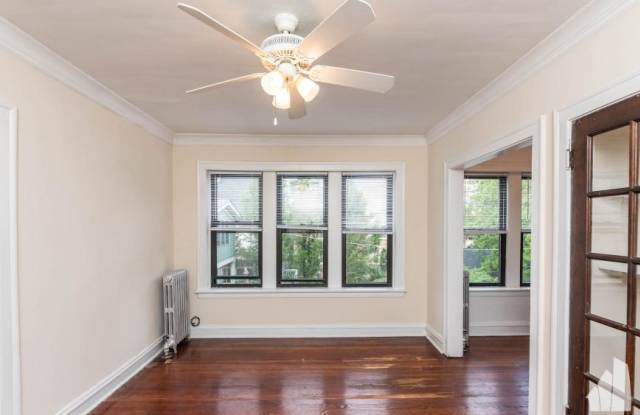 4639 N Paulina Gallery 2