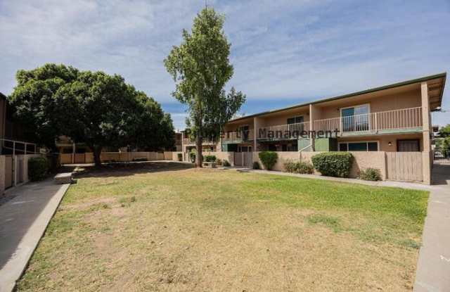 6565 North 19th Avenue photos photos