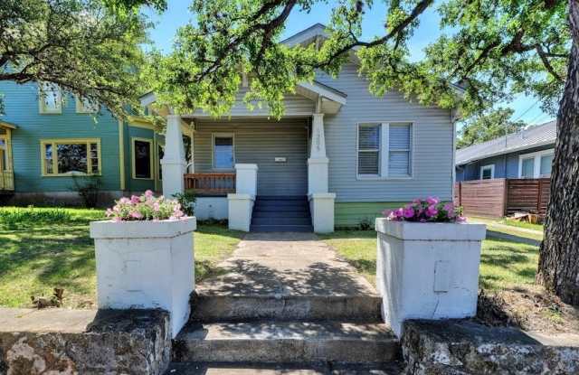 1205 E 12th ST - 1205 East 12th Street, Austin, TX 78702