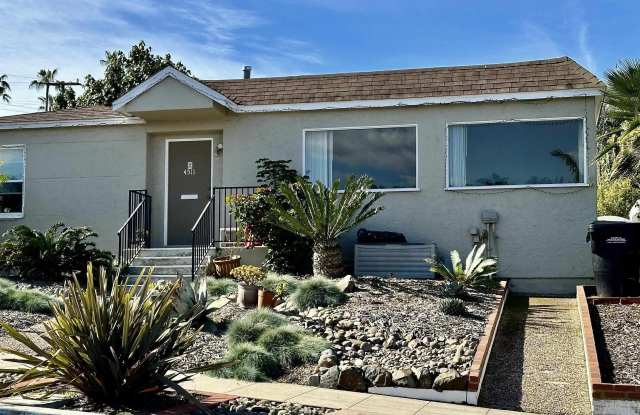 4511 Santa Monica Ave photos photos