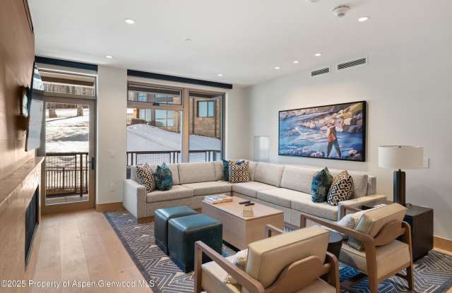 130 Wood Road unit: 253-255 photos photos