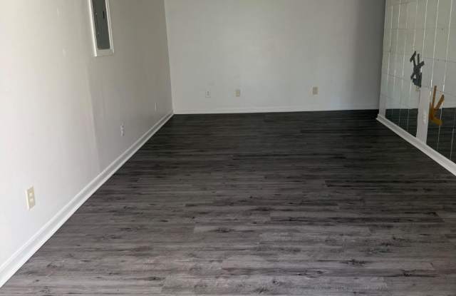 2911 HICKORY CREEK Court Gallery 3