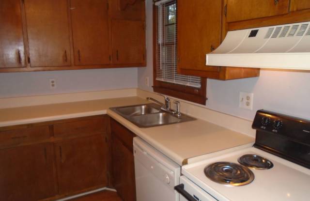 5554 Estates Court Gallery 3