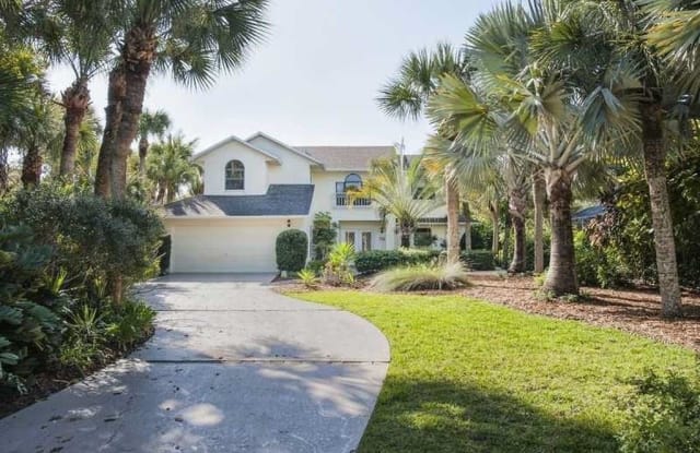 664 Tulip Lane - 664 Tulip Lane, Vero Beach, FL 32963