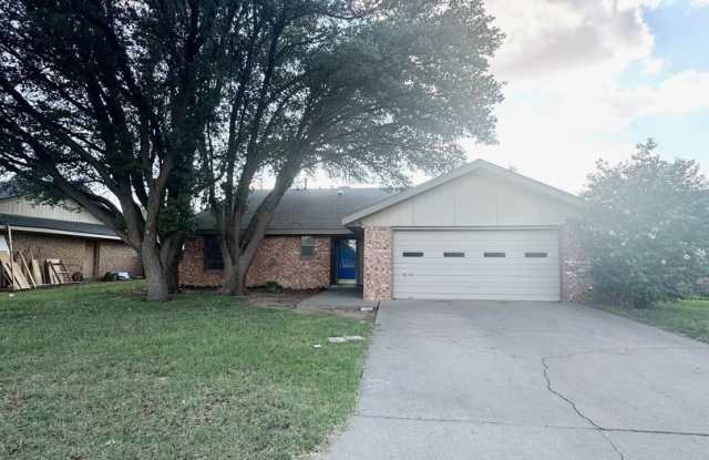4 Bed 2 Bath Ready to Rent ASAP photos photos