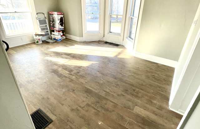 140 California Ave photos photos