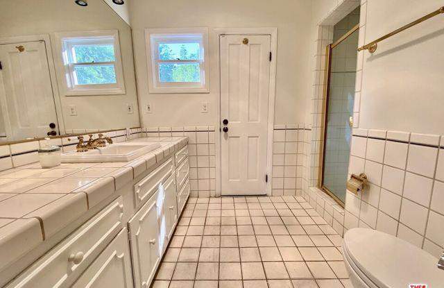 2941 Motor Avenue photos photos