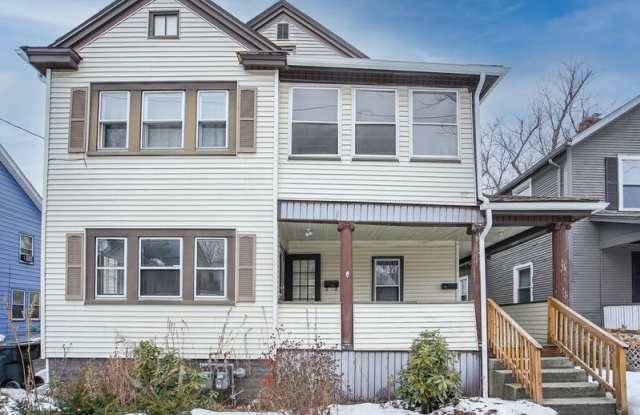 50 Howes St photos photos