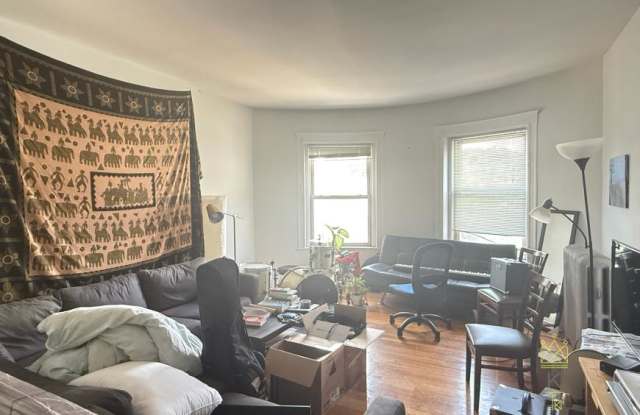 23 Long Ave. photos photos