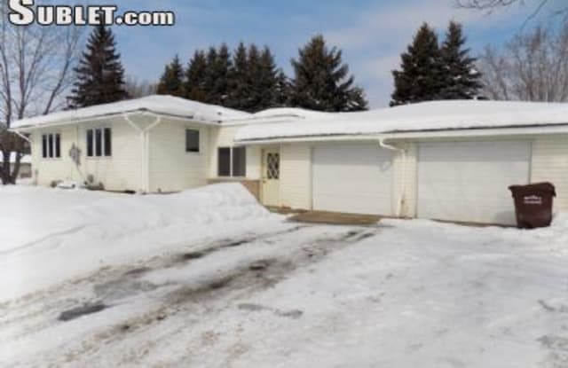205 Plum St - 205 Plum St, Red Wing, MN 55066