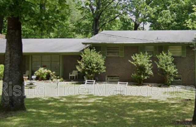 2325 4th Pl NE Gallery 1