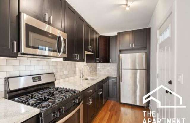 2209 West Eastwood Ave. photos photos