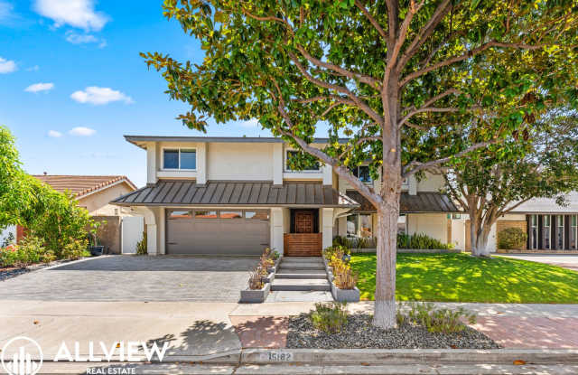 Stunning Irvine Home with Private Pool, Remodeled Chef’s Kitchen & Solar! photos photos