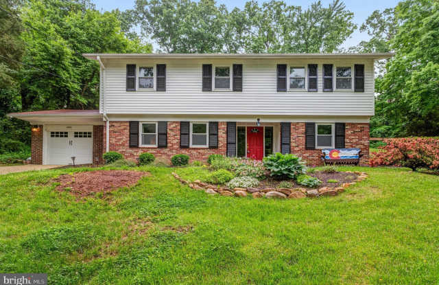 8805 MENARD Court photos photos