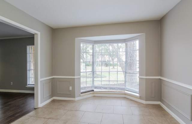 7726 12 Fairway Lane Gallery 4