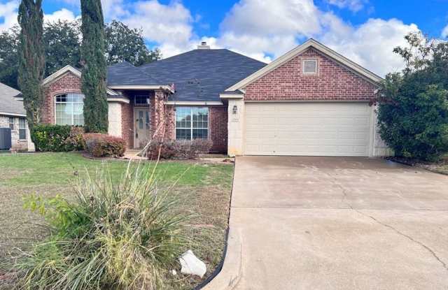 2009 Herald Dr. - Call LONGHORN PROPERTIES @ 254-526-0382 FOR DETAILS. - **ASK ABOUT OUR MOVE IN SPECIALS** photos photos