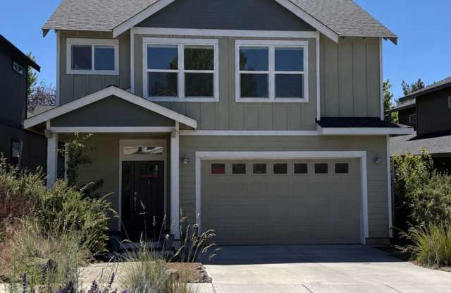 **$500 Off First Month's Rent** Stunning Like-New NE Home on Quiet Cul-de-Sac with Covered Patio, 3 Bedroom Home with Bonus Room photos photos