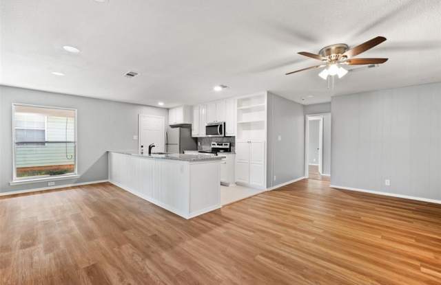 600 Boardwalk Lane Gallery 2