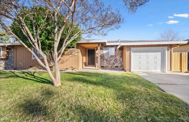 3817 Breuner Ave photos photos