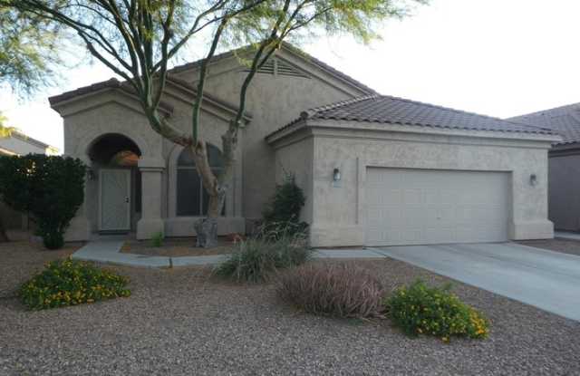 638 East Stottler Drive - 638 East Stottler Drive, Gilbert, AZ 85296