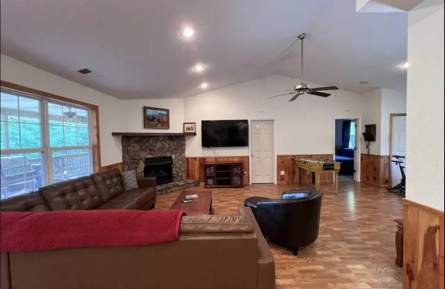 289 Cline Branch Road Gallery 4