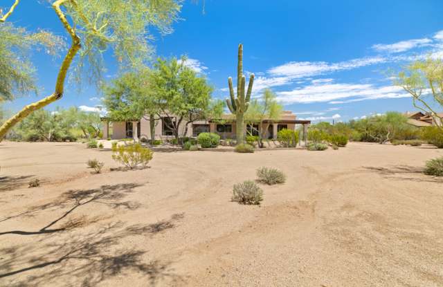 6211 E Saguaro Vista Ct photos photos