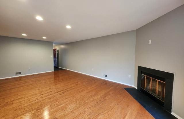 47 CORAL TREE COURT Gallery 4