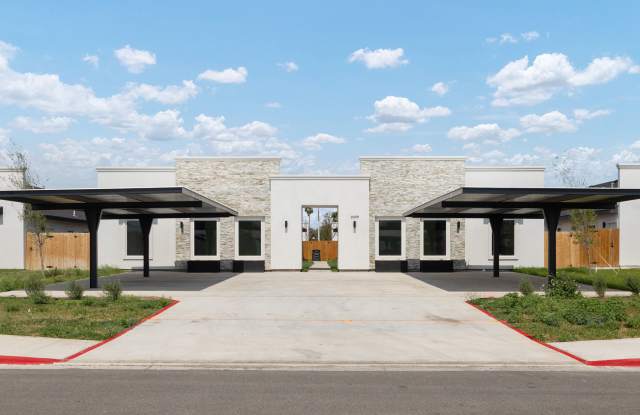 2009 Selena St photos photos