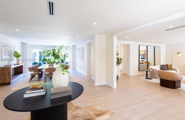 4520 Sabal Palm Rd photos photos