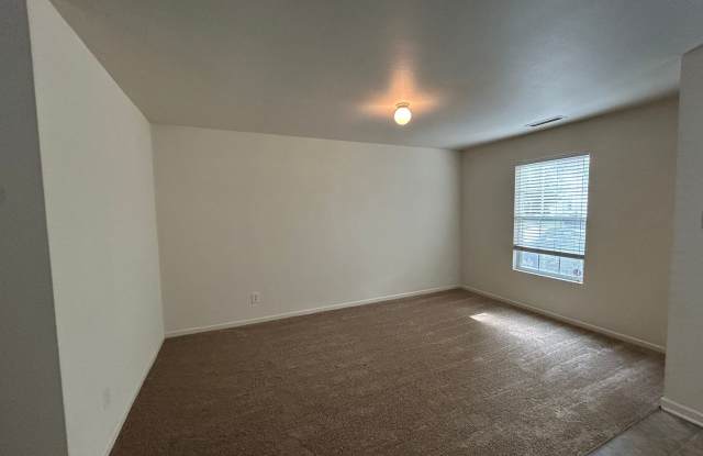 3015 Meadow Knoll Drive Gallery 3