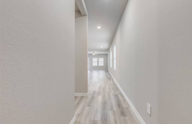 4805 Everly Court Gallery 4