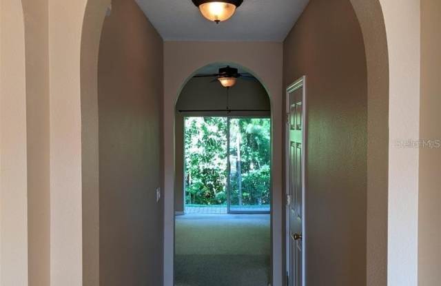 10272 PARK COMMONS Drive Gallery 4