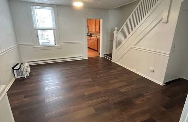 Spacious 3Bed/1 Bath Townhouse photos photos